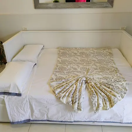 Royal Vista Mar Apartment